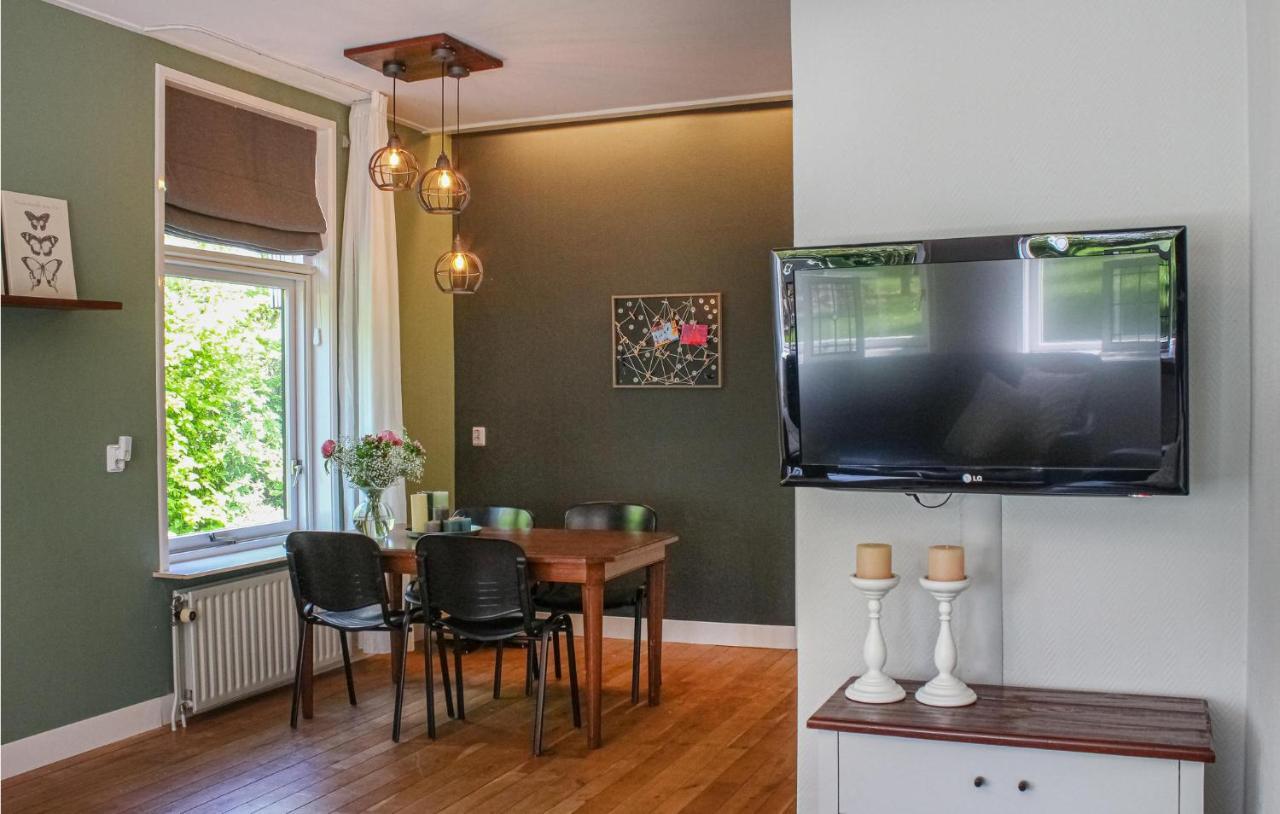 Gorgeous Home In Scharendijke With Kitchen Eksteriør bilde